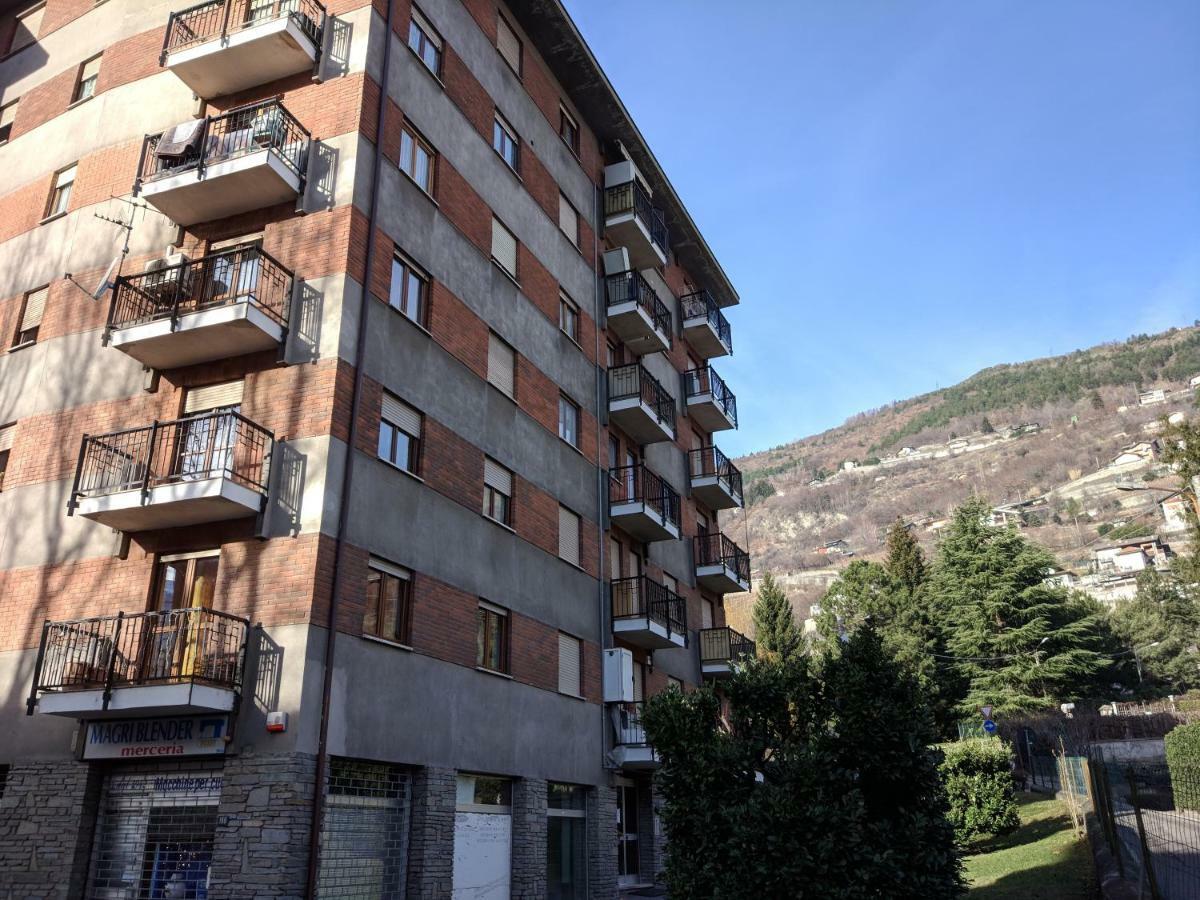 Casa Della Nonna Per Voi Parcheggio Gratuito Condizionatore Portatile Cir 0052 Аоста Экстерьер фото